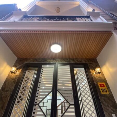 NHÀ PHỐ TRỊNH VĂN BÔ – 30M2 XÂY 5 TẦNG – GIÁ 5.4 TỶ