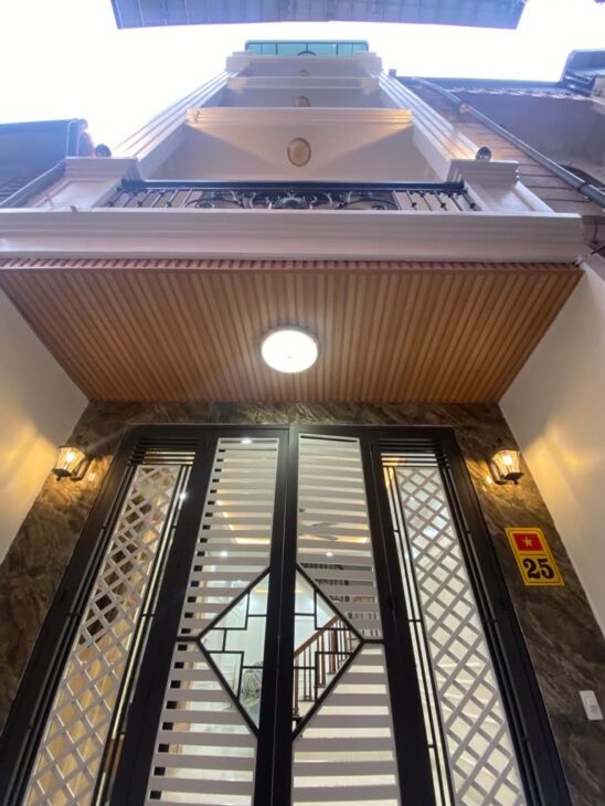 NHÀ PHỐ TRỊNH VĂN BÔ – 30M2 XÂY 5 TẦNG – GIÁ 5.4 TỶ