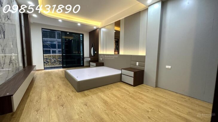 Bán ngay nhà có lộc đường con cái Ngõ 250 Phố Tân Mai HM HN. SĐ50m2, XD35m2*5T mới Trước nhà ~3m.