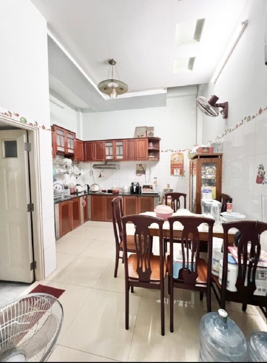 Mặt tiền Dương Bá Trạc 204m2 Mới ở ngay chỉ 14 tỷ 5