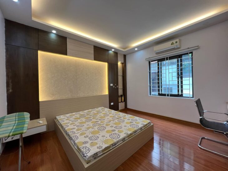 BÁN NHÀ NGUYỄN VIẾT XUÂN THANH XUÂN, PHÂN LÔ OTO TRÁNH, 72M2 MT 5M GARA OTO, GIÁ 21.X TỶ