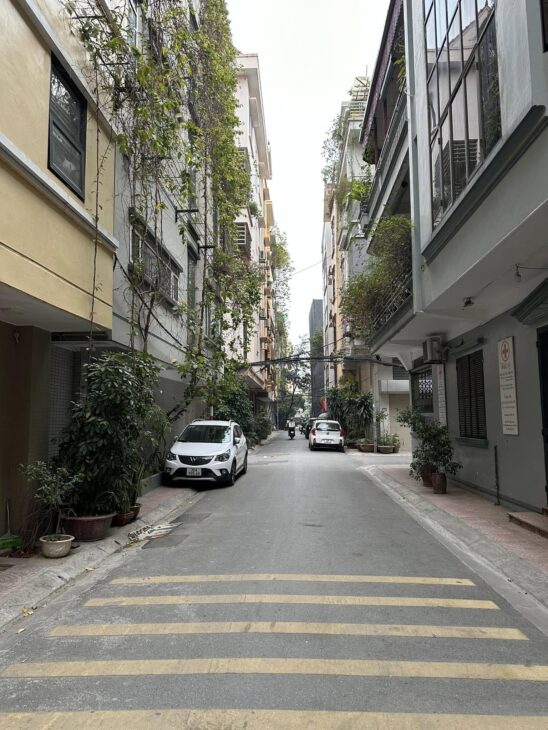 Đội Cấn Liễu Giai – phân lô ô tô tránh – 6 tầng thang máy – 54m chỉ 15.8 tỷ