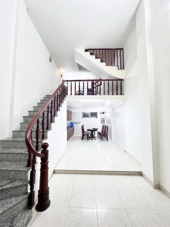 CHÍNH CHỦ CẦN BÁ.N GẤP NHÀ ĐỊNH CÔNG 40m X 5 TẦNG, MT3.8M, GIÁ 5.8 TỶ