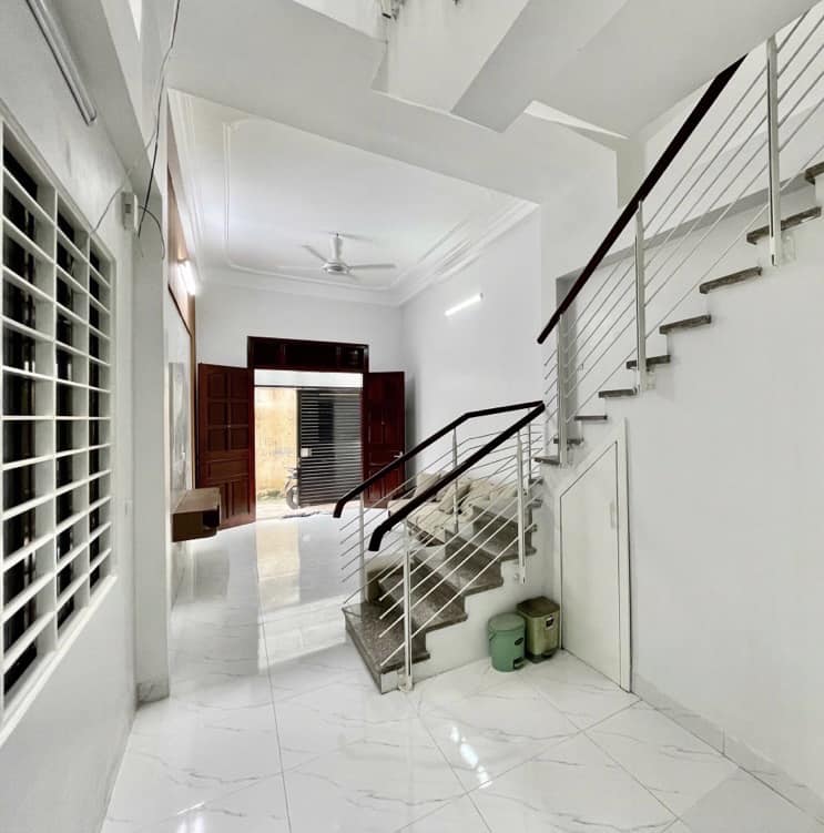 BÁN NHÀ DÂN XÂY CHẮC CHẮN TRUNG TÂM HÀ ĐÔNG DT 50M2, NGÕ THÔNG THOÁNG, 3 BƯỚC RA ĐƯỜNG LỚN