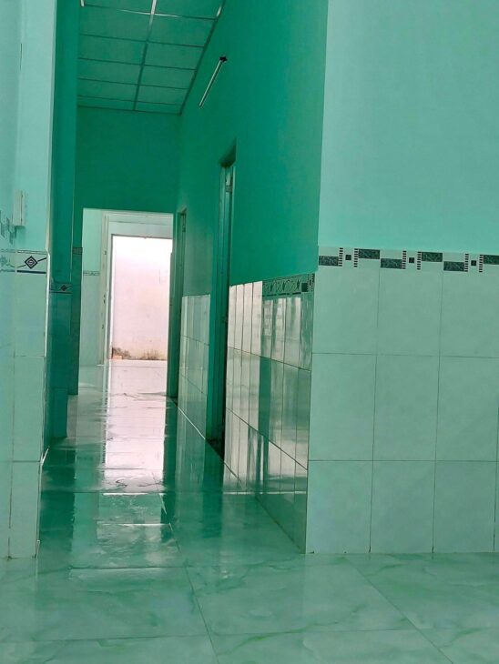 NHÀ CẤP 4 MỚI TINH – HẺM XE HƠI 5M – NGAY CHỢ NHỎ TÂN HIỆP. CHỈ 2,8 TỶ TL.