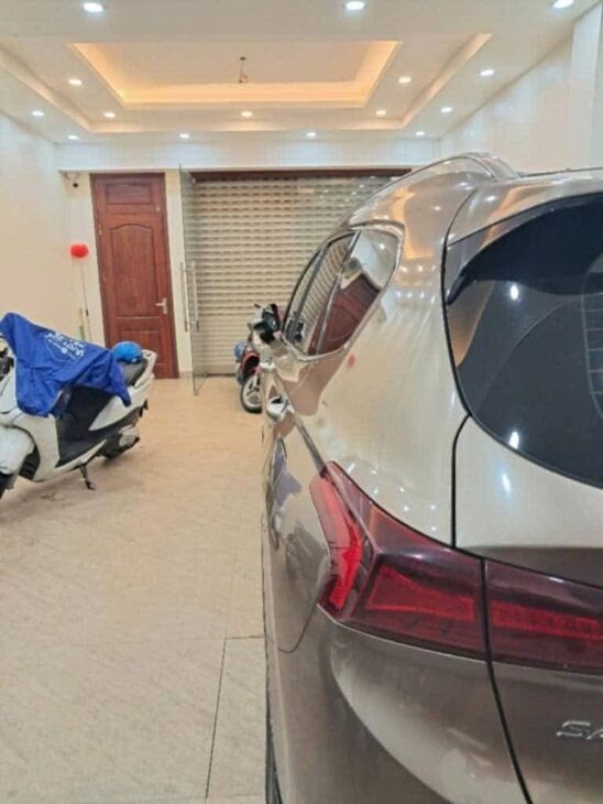 Lạc Long Quân – Nhà đẹp ở ngay – ô tô vào nhà – Kinh doanh – 56m * 5 tầng – nhỉnh 14 tỷ