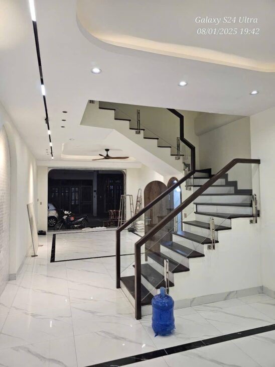 BÁN NHÀ PHÂN LÔ GẦN HỒ VĂN QUÁN HÀ ĐÔNG, VỈA HÈ OTO TRÁNH, 68M2 MT4.6 NHÀ ĐẸP Ở NGAY, 18.XTỶ