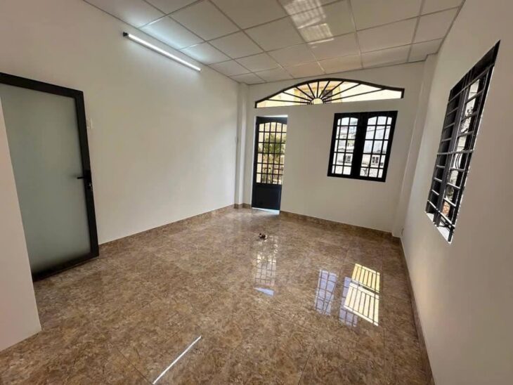 Bán nhà góc 2 tầng Hẻm đường Phan văn trị ,Phường 5 ,Quận Gò Vấp chỉ hơn 3 tỷ.