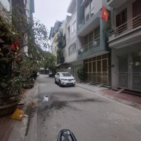 BÁN NHÀ PHÂN LÔ GẦN HỒ VĂN QUÁN HÀ ĐÔNG, VỈA HÈ OTO TRÁNH, 68M2 MT4.6 NHÀ ĐẸP Ở NGAY, 18.XTỶ