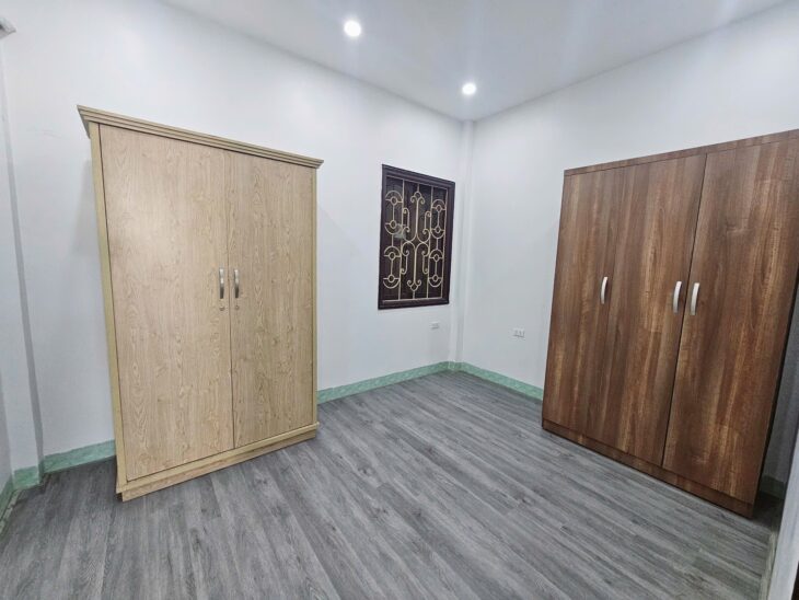 Bán gấp nhà riêng tại Đường Hồ Tùng Mậu, Cầu Giấy Giá 6,3 tỷ, 40m2, 5Tầng, nhà đẹp ở ngay