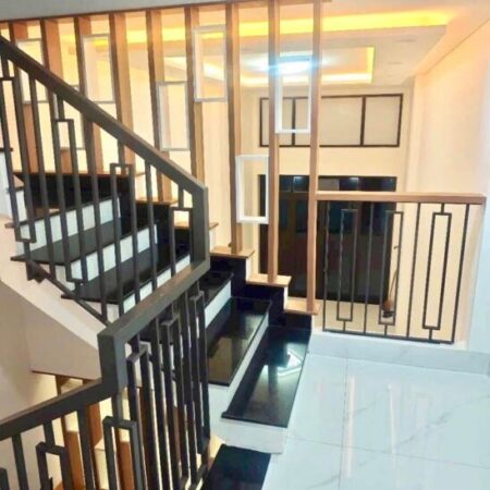 Nhà 3m5 tầng dòng tiền 18 triệu tháng -gần biển Mỹ Khê Sơn Trà -Giá chỉ 5,7 tỷ .