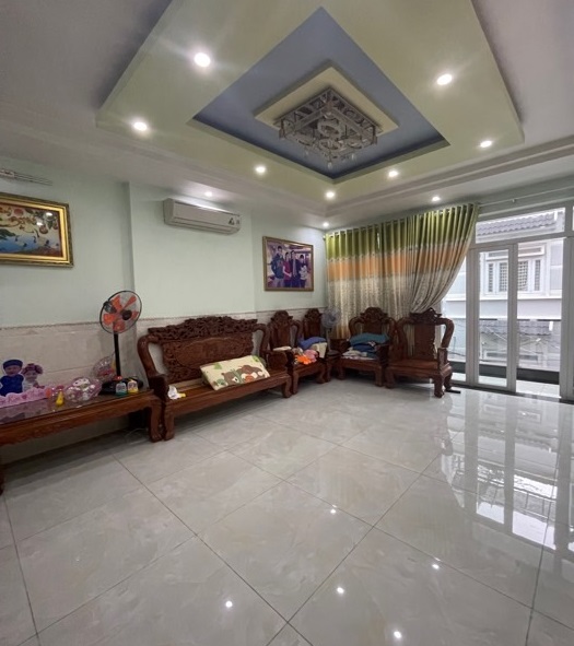 Bán NR tại Lê Đức Thọ, 8,6 tỷ, 101m2, 5PN, 5WC, Pháp lý đầy đủ