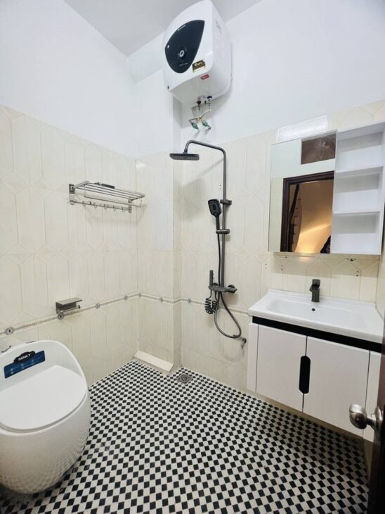 NHÀ GIANG VĂN MINH – NHỈNH 12 TỶ – 5 TẦNG – FULL NỘI THẤT – 2 THOÁNG TRƯỚC SAU – GẦN Ô TÔ