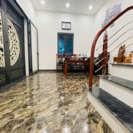 Liễu Giai Ba Đình – ô tô đỗ cửa – 48m* 5 tầng chỉ 10 tỷ