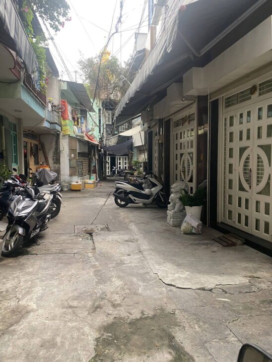 BÁN NHÀ PHƯỜNG 10 QUẬN TÂN BÌNH – 1 ĐỜI CHỦ LÂU NĂM – PHÙ HỢP XÂY MỚI – GIÁ 5,1 TỶ