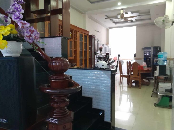 Mặt tiền Chợ 130m2 có 15 tỷ Bùi Văn Ngữ Hiệp Thành Quận 12 Hồ Chí Minh