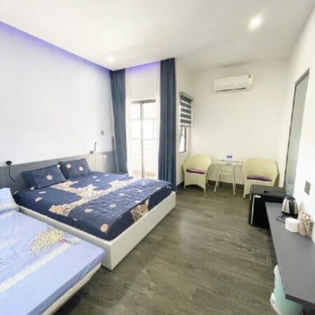 Mặt tiền kinh doanh ngay Chợ Lý Phục Man, 100m2, 3 tầng, thu nhập 300triệu/Năm, Bình