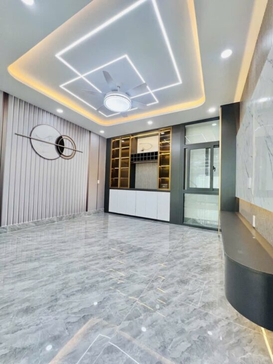 Nhà tiện xây mới hẻm xe hơi 6m, sổ vuông vức,Lạc Long Quân, Tân Bình, ngang 5.2m, 5 tầng, 6,2 Tỷ Tl