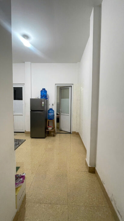 5tr5/tháng. CHO THUÊ NHÀ KIỆT xe con NGUYỄN KHOA CHIÊM