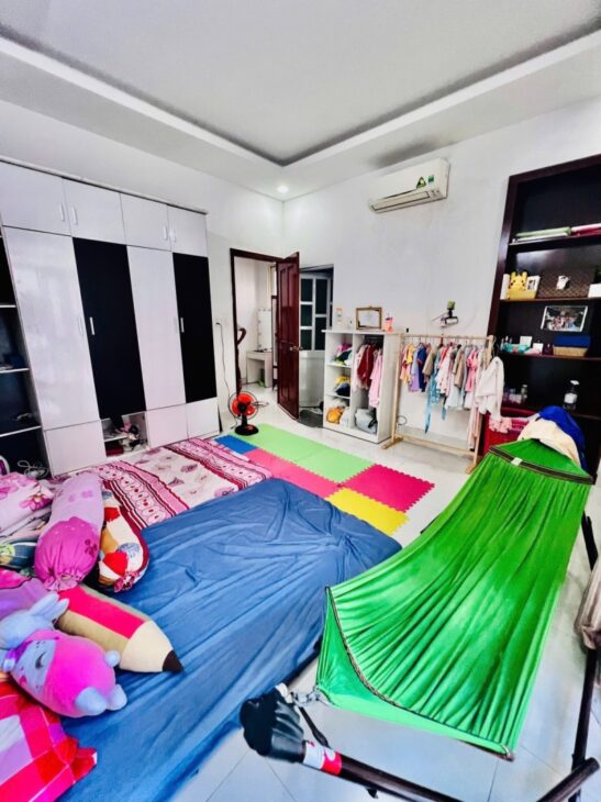 Bán nhà đẹp Đối diện Vạn Phúc City, HXH Căn góc 2 Mặt tiền Chủ gấp bán giảm 300tr chỉ còn 6,5 tỷ