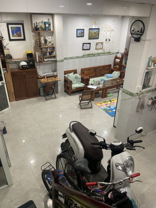 # Nhà gần MT Đinh Tiên Hoàng, 42m2, 2 tầng, 2.15 tỷ