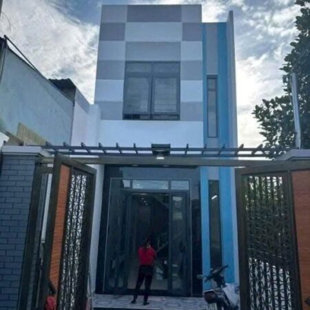 BÁN NHÀ TRỆT LẦU KP2A, CHỢ ĐIỀU LONG BÌNH BHDN