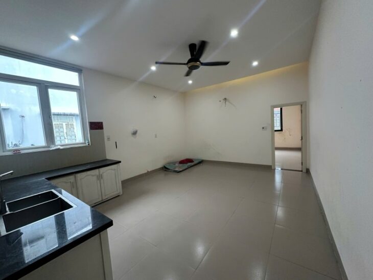 ♥ Mặt Tiền Hải Châu đường 5.5m Nguyễn Khánh Toàn, 75m2, 2 tầng, nhỉnh 5 tỷ