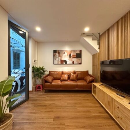 Bán Nhà Hoàng Hoa Thám 4 Tầng 3 PN, Khu Biệt Thự Nhỉnh 3 Tỉ