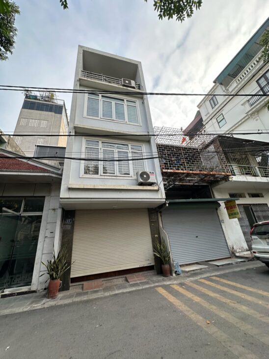 Bán nhà Ngọc Lâm – Ô tô – Kinh doanh – 4 ngủ – 40m2 nhỉnh 6 tỷ