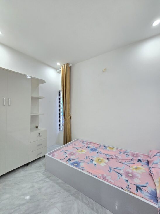 ► Nhà 2 mặt kiệt gần Trần Cao Vân, 46m2 2 tầng đẹp ở ngay, 2.55 tỷ