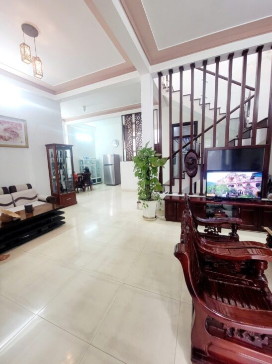 # Nhà kiệt rộng 50m ra MT Trưng Nữ Vương, 105m2, ngang 6.9 2 tầng, 4.x tỷ