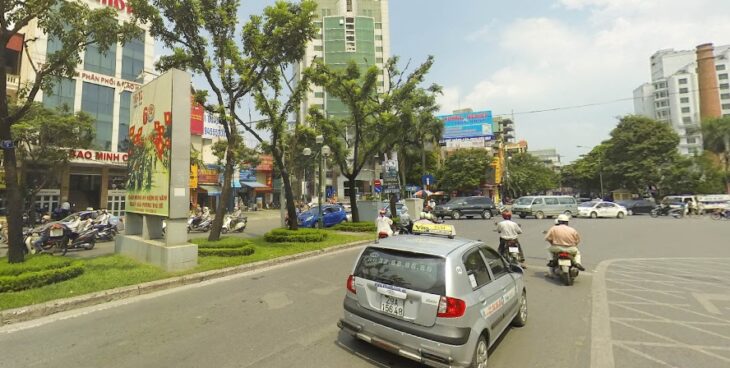 GIẢNG VÕ – ĐỐNG ĐA KINH DOANH ĐA DẠNG – Ô TÔ TRÁNH- VỈA HÈ ĐÁ BÓNG – HƠN 28 TỶ