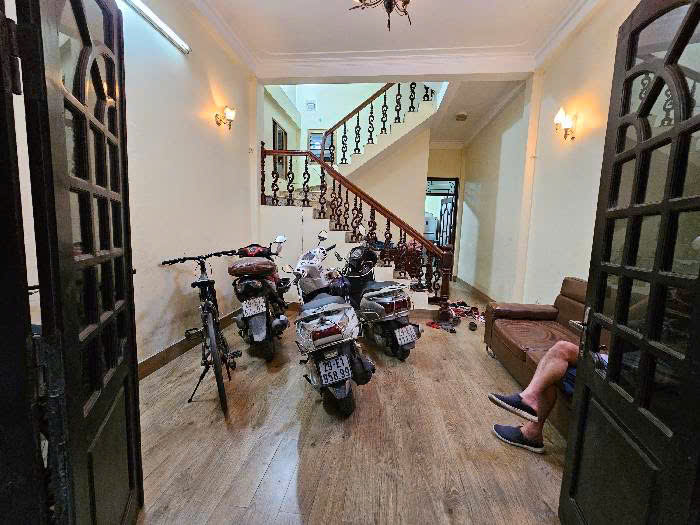 B.ÁN NH.À 245 ĐỊNH CÔNG NHÀ PHÂN LÔ Ô TÔ – LÔ GÓC – KINH DOANH – NGÕ THÔNG