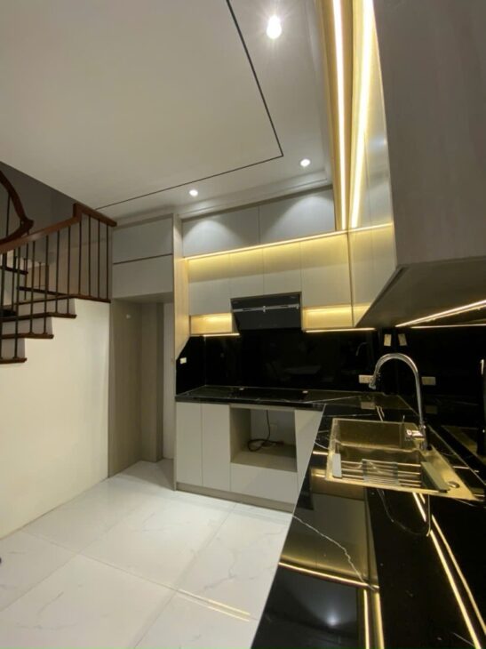 NHÀ BÁN QUAN HOA – 40M2 x 5 TẦNG – 10.4 TỶ