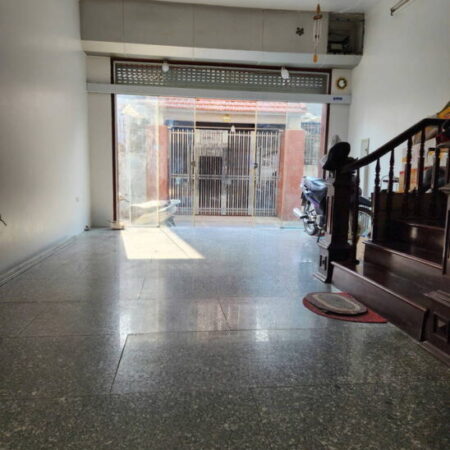 NHÀ ĐẸP DÂN XÂY 5 TẦNG KINH DOANH Ô TÔ VÀO NHÀ,DIỆN TÍCH 58M2,13.5 TỶ.LONG BIÊN.