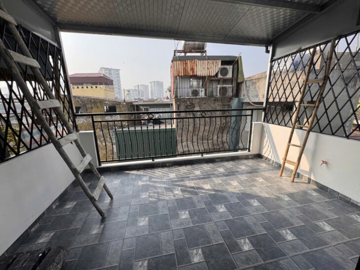 Bán nhà Hào Nam Đống Đa, Vị trí đỉnh, Giá Ngon, 45mx6T, Giá: 11,3 Tỷ, Lh: 0396935190.