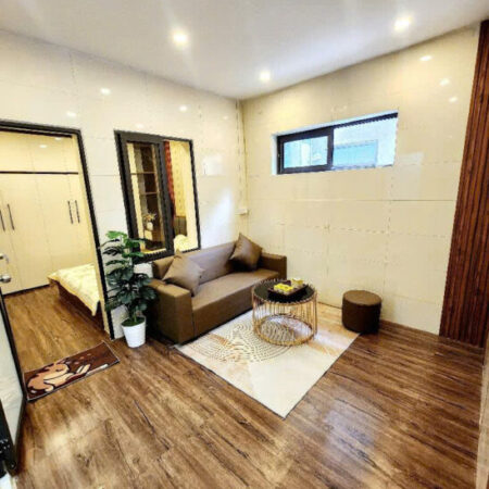 Bán nhà Phố Hào Nam_Tập thể đẹp_Giá tốt_30 mét ra phố_Giá: 3.2 Tỷ_Lh: 0396935190.