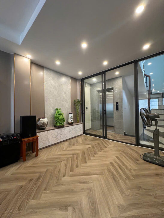 Nhà đẹp! Bán nhà Vũ Trọng Phụng, Ngụy Như Kon Tum, 36m2, nhỉnh 7 tỷ, ngõ nông, đẹp, ở ngay