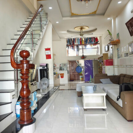 BÁN NHÀ ĐÌNH PHONG PHÚ Q9 HẺM 5M 70M2 2 TẦNG BTCT Chỉ 4,x TỶ