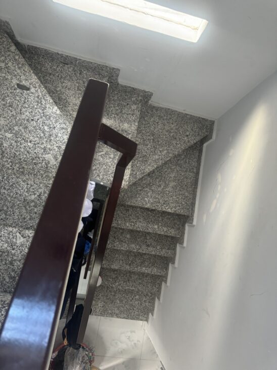 NHÀ ĐẸP đường DẠ NAM – LÔ GÓC 2 MẶT HẺM – XE TẢI THÔNG – 50M RA CÔNG VIÊN – THÍCH HỢP KINH DOANH
