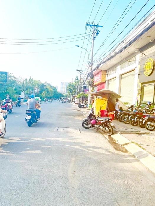 Mặt tiền Phạm Đức Sơn 10×27 dòng tiền 40tr/th chỉ 26 tỷ