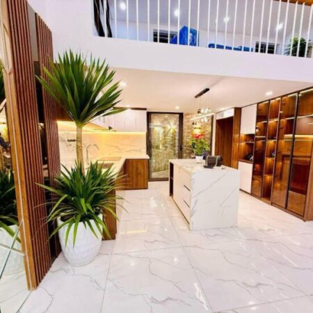 BÁN NHÀ NGÕ 678 LA THÀNH – 58M2, 5 TẦNG 4 PHÒNG NGỦ – NHÀ ĐẸP, NGÕ NÔNG, THOÁNG SÁNG