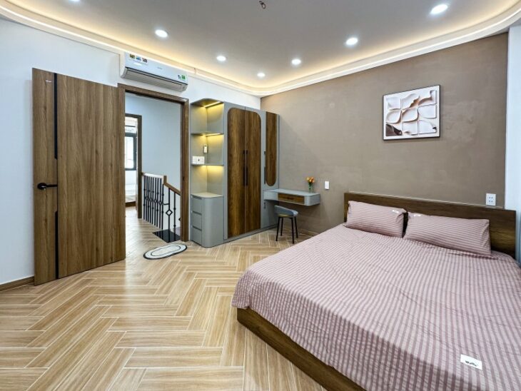 Bán Nhà HXH Hoàng Hoa Thám, 2 Tầng 3PN, Nhà Mới Ở Ngay Nhỉnh 6 Tỉ