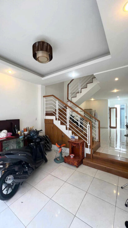 Bán Nhà HXH Phan Văn Trị 4×10, 2 Mặt Hẻm Gần Bà Chiểu Hơn 6 Tỉ