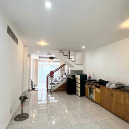 Bán Nhà HXH Phan Văn Trị 4×10, 2 Mặt Hẻm Gần Bà Chiểu Hơn 6 Tỉ