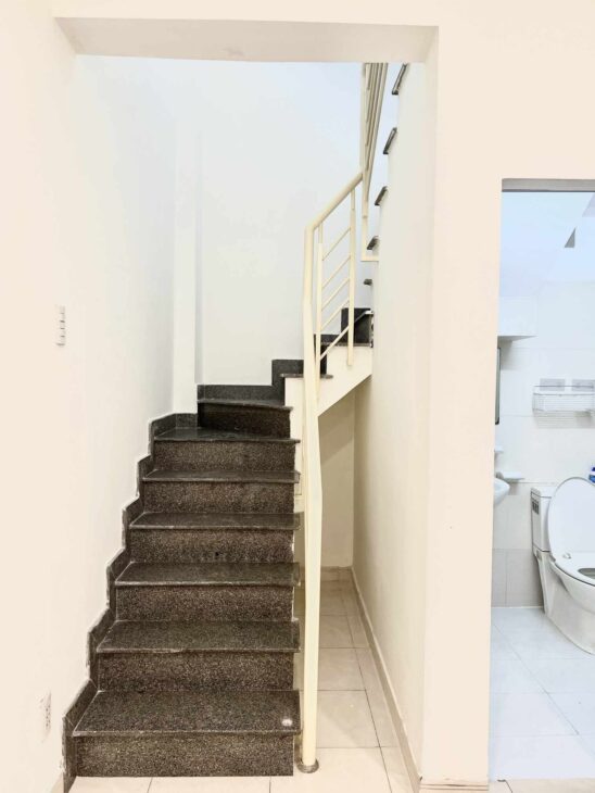 Bán Nhà Phan Văn Trị 25m2, 2 Tầng sát Hẻm Oto Nhỉnh 3 Tỉ