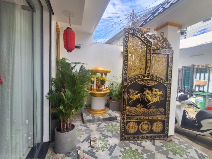 Nhà mới ở ngay, 128m2, 3 tầng, Ngang 7m, hẻm xe hơi, 803 Huỳnh Tấn Phát, Phú Thuận Quận 7-Giá 12 tỷ