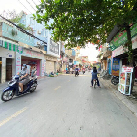 Bán nhà đẹp nhất mặt đường Miếu Hai Xã, 72m, ngang 4.5, lô góc, Giá 8 tỉ, gần Chợ Hàng