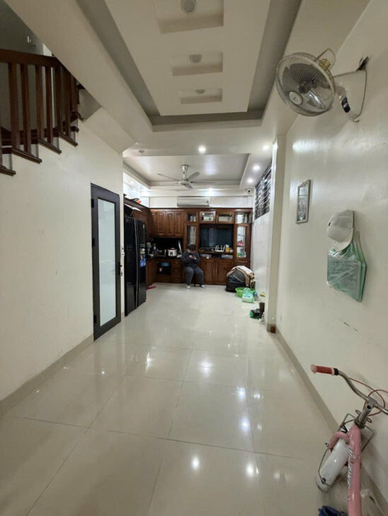 BÁN NHÀ 6 TẦNG NGÕ 121 AN DƯƠNG VƯƠNG – TÂY HỒ – DIỆN TÍCH 40M2 – MẶT TIỀN 4M – GIÁ BÁN CHỈ HƠN 8