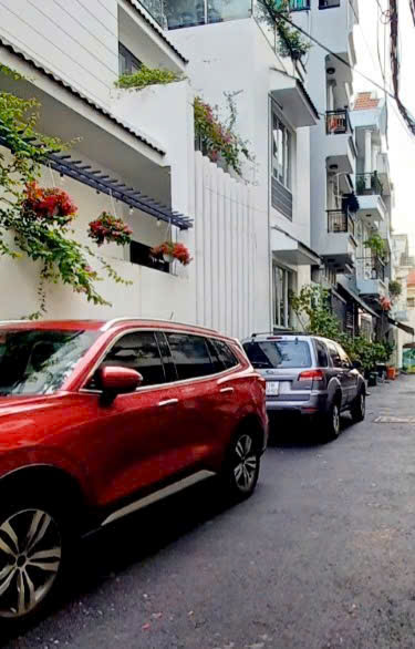 BÁN NHÀ MẶT PHỐ PHƯỜNG BÌNH THUẬN, QUẬN 7 – 64M2, 2 TẦNG, 5.5 TỶ – VỊ TRÍ VÀNG, SỔ ĐỎ CHÍNH CHỦ